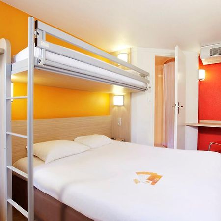 Premiere Classe Valenciennes Ouest Petite Foret Dış mekan fotoğraf