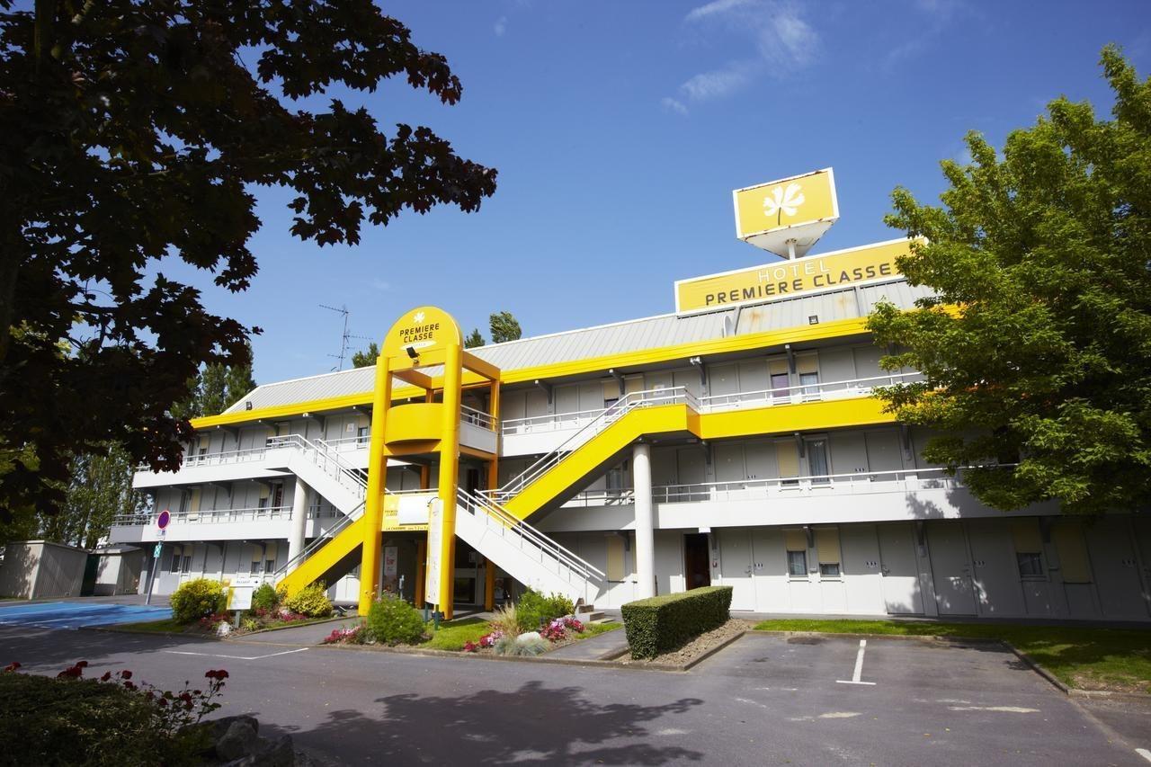 Premiere Classe Valenciennes Ouest Petite Foret Dış mekan fotoğraf