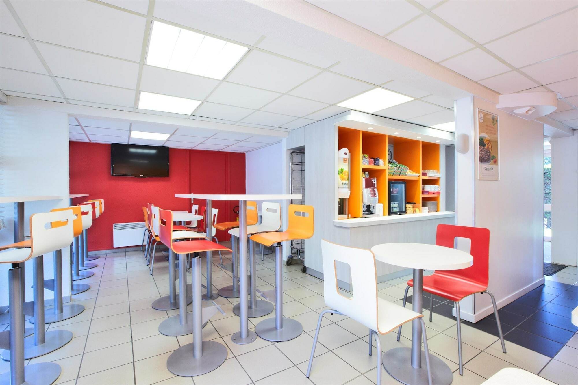 Premiere Classe Valenciennes Ouest Petite Foret Dış mekan fotoğraf